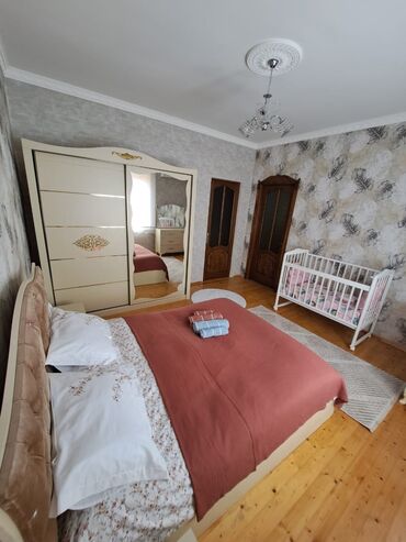 Həyət evləri və villaların satışı: 4 otaqlı, 150 kv. m, Kredit yoxdur, Yeni təmirli -da lalafo.az — 9 Həyət evləri və villaların satışı: 4 otaqlı, 150 kv. m, Kredit yoxdur, Yeni təmirli — 9