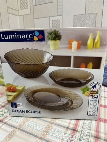 набор посуды на 6 персон: Продаю набор Luminarc 19 персон цвет коричневый