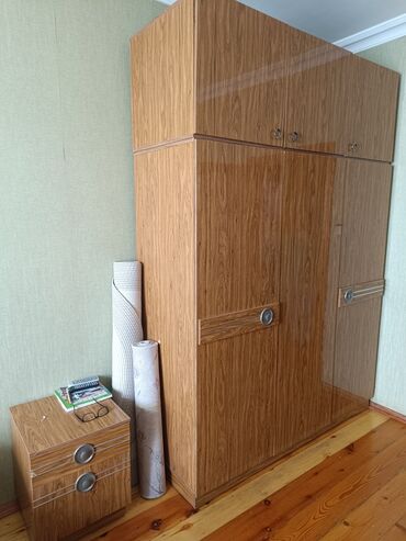 2 təknəfərlik çarpayı, Dolab, Komod, Termo, Rumıniya, İşlənmiş