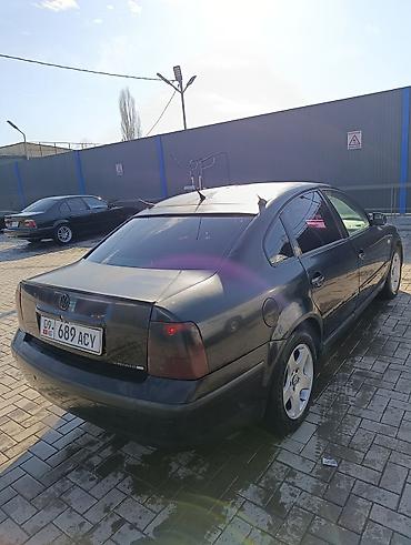 Volkswagen: Volkswagen Passat: 2000 г., 2 л, Механика, Бензин, Седан — 18