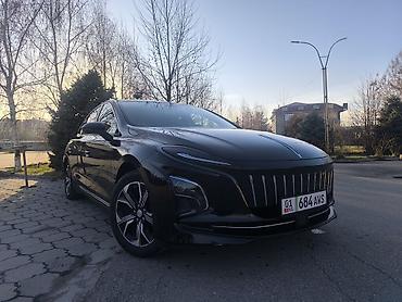 Другие детали салона: HONGQI — интерьер автомобиля, современный и технологичный - — 7