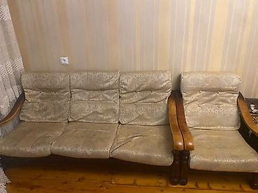 uglovoy divan: Klassik üslublu oturma dəsti - Tərkibi: 3 yerlik divan, 2 yerlik — 3