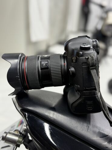 Fotokameralar: Salam Allah satanada alanada xeyir versin. Her bir şeyi üstünde — 18