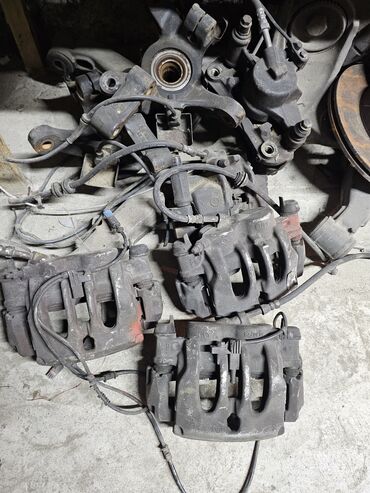 Другие автозапчасти: Mercedes-benz карданы гранаты суппорта эластичные муфты редукторы w124 at lalafo.kg — 3 Другие автозапчасти: Mercedes-benz карданы гранаты суппорта эластичные муфты редукторы w124 — 3