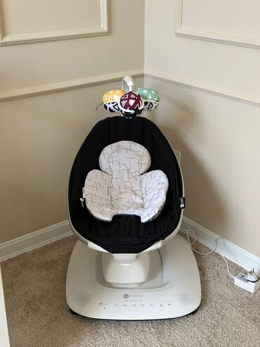 oğlan uşağı üçün hədiyyə: Milana. 4 moms Mamaroo.qiymeti 500man Yeni nəsil