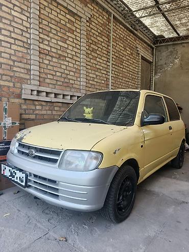 Daihatsu Cuore: 2001 г., Механика, Бензин, Хэтчбэк at lalafo.kg Daihatsu Cuore: 2001 г., Механика, Бензин, Хэтчбэк