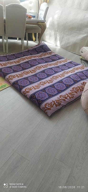 matras dosek: İkinəfərlik yun döşek. Qarışıq deyil. 20 kq yaxin yunu var. Temizdir — 2