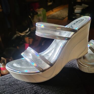 zenske cizme na platformu: Fashion slippers, 38