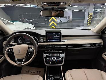 Lincoln: Lincoln : 2022 г., 2 л, Автомат, Бензин, Кроссовер — 11