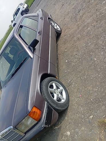 mercedes 180 b: Mercedes-Benz 190 (W201): 1.8 l | 1991 il Sedan — 2