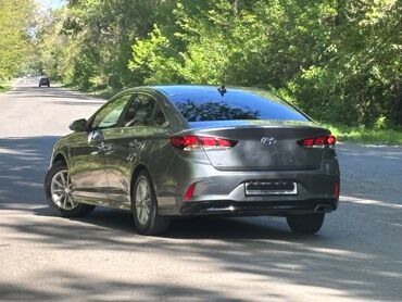 shevrolet cruze: Hyundai Sonata: 2018 г., 2.4 л, Автомат, Бензин, Седан