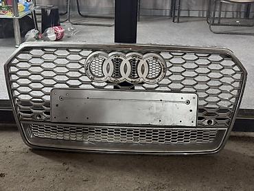 Решетки радиатора: Решетка радиатора Audi 2017 г., Б/у, Оригинал — 2