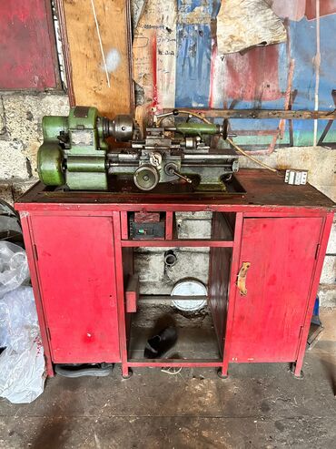 qaqa sekilleri profil ucun: Metall üçün torno dəzgahı və alt şkaf stendi - Tip: Universal metal