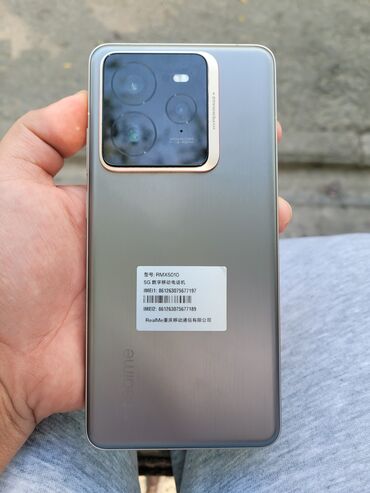 macbook 14: Realme GT 7 Pro, Колдонулган, 256 ГБ, түсү - Боз, 2 SIM