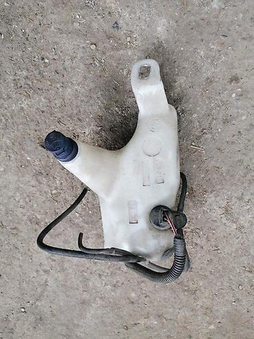 Car Parts & Accessories: Fiat punto 3 posuda za brisace. Fiat punto 3 posuda za brisace — 2