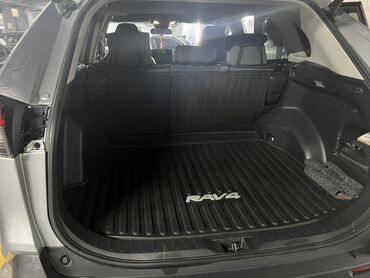 Toyota: Toyota RAV4: 2019 г., 2.4 л, Автомат, Бензин, Кроссовер — 8