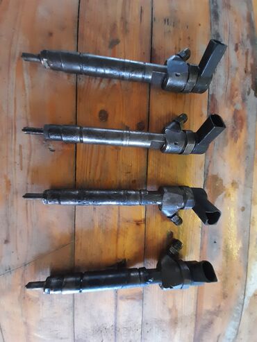 Motor üçün digər detallar: Mercedes-Benz SPİRİNTER, 2.2 l, Dizel, 2010 il, Orijinal, Almaniya, İşlənmiş — 9