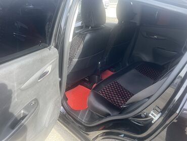 Chevrolet: Chevrolet Spark: 2017 г., 1 л, Автомат, Бензин, Хэтчбэк — 10