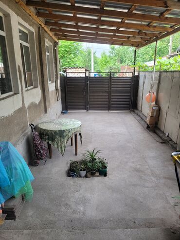 залог дом: Полдома, 50 м², 3 комнаты, Риэлтор, Косметический ремонт