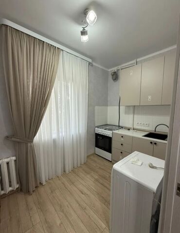 Продажа квартир: 1 комната, 35 м², 105 серия, 3 этаж, Евроремонт