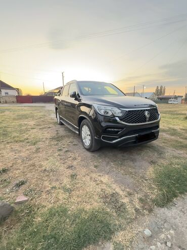 бардачок на виш: Ssangyong Rexton: 2018 г., 2.2 л, Автомат, Дизель, Пикап