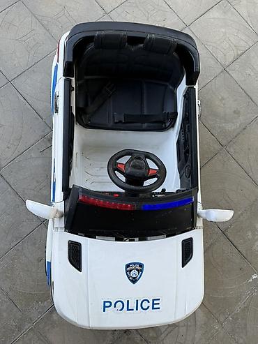polis forması şekilleri: Uşaq üçün elektrikli polis maşını – JC-002 - Korpus: ağ rəngli SUV — 4