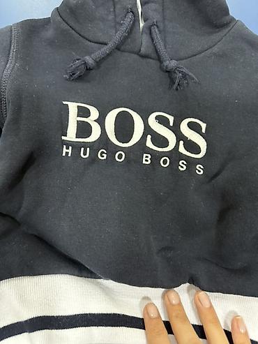 flis celovecek: Uşaq idman dəsti – BOSS (HUGO BOSS) - İki hissəli dəst: kapüşonlu — 2