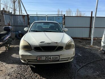 дэу матиз 1: Daewoo Nubira: 2002 г., 1.6 л, Автомат, Бензин, Седан