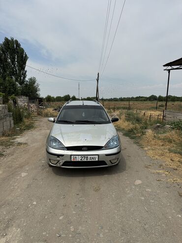 срочно продать машину: Ford Focus: 2003 г., 1.6 л, Механика, Бензин, Универсал