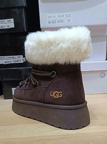 imac ženska obuća: 🍂 Ugg Nov Model Čupave🍂
🍂Dostupni brojevi 36-41
🍂Cena 3500 din — 4