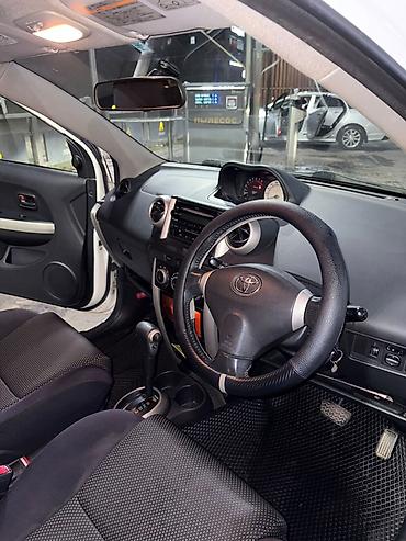 дешевые машина: Toyota Ist: 2003 г., 1.5 л, Автомат, Бензин, Хэтчбэк — 10