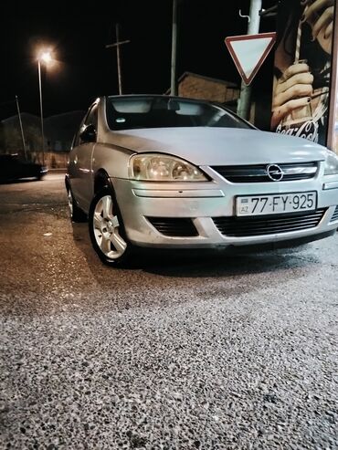 Opel: Opel Corsa: 1.1 l | 2004 il 210 km Hetçbek — 2