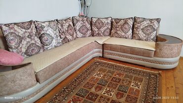 Divanlar: Künc divan, İşlənmiş, Açılan, Bazalı