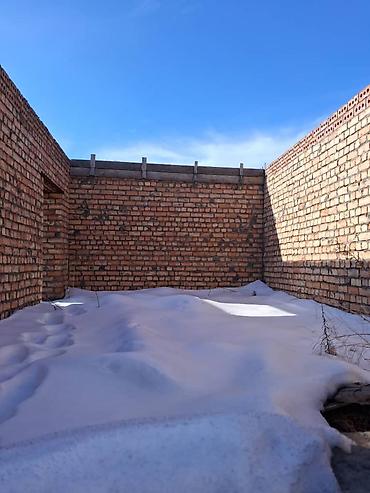 Продажа коттеджей и домов: Продается недостроенный дом(кирпич) г. Каракол, Саякбай конушу, Шаабай — 8