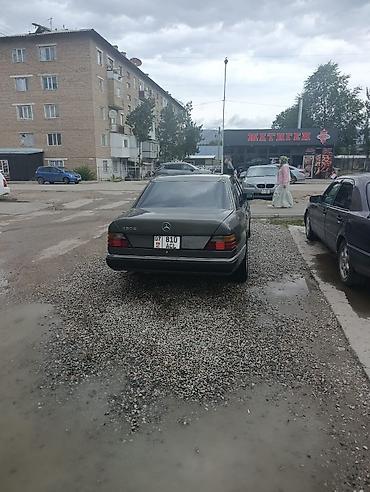 mersedes e class: Mercedes-Benz W124: 1990 г., 2.3 л, Механика, Бензин, Седан — 4
