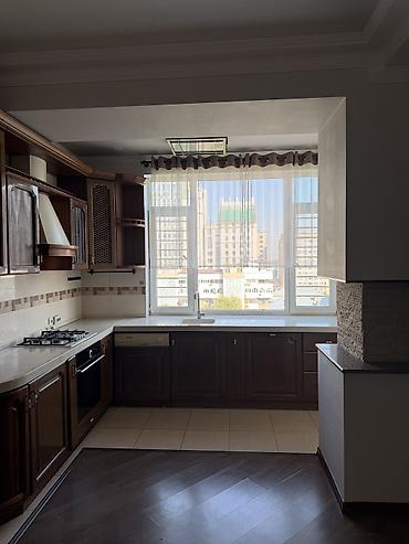 8: 4 комнаты, 140 м², Филармония Элитка, 8 этаж, Евроремонт — 6