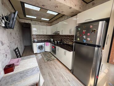 Köhnə tikili: Bakı, 2 otaqlı, Köhnə tikili, m. Gənclik, 70 kv. m — 6