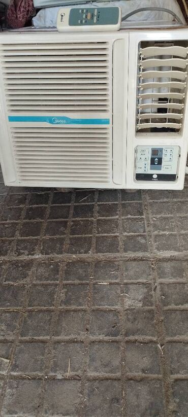 устои кондиционер: Kondisioner İşlənmiş, 30-35 kv. m, Monoblok, Kredit yoxdur