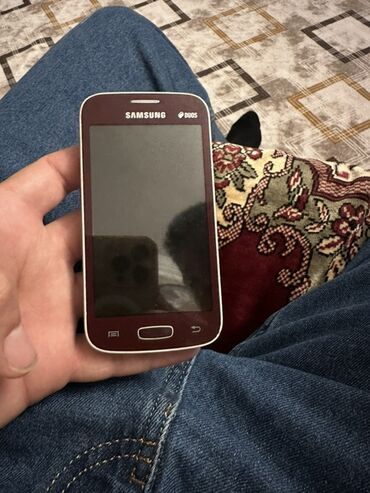 телефон fly тс114: Samsung B5702 Duos, rəng - Qırmızı, İki sim kartlı