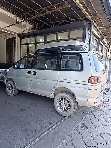 ремонт надо: Mitsubishi Space Gear: 1995 г., 2 л, Механика, Бензин, Минивэн — 5