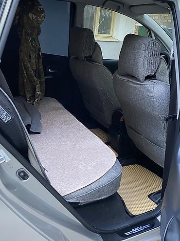 voxy noah: Toyota Corolla Verso: 2002 г., 1.8 л, Механика, Бензин, Минивэн — 5