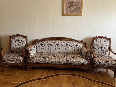divan üsdükleri: İşlənmiş, Klassik divan, 2 kreslo, Divan, Bazasız, Açılmayan