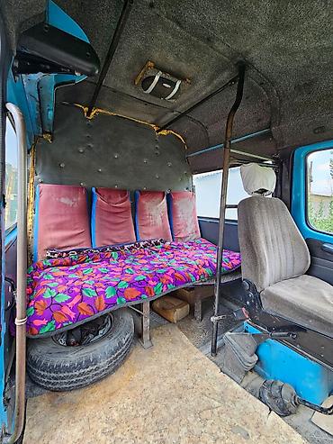 12 t: Mercedes-Benz T1: 1993 г., Механика, Дизель, Бус — 9