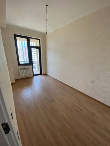 Yeni tikili: 3 otaqlı, Yeni tikili, m. Nəriman Nərimanov, 70 kv. m — 3