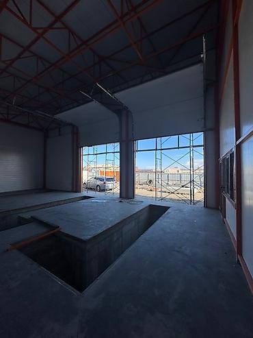 Секционные ворота: Секционные гаражные и промышленные ворота + двери из сендвич‑панелей — 2