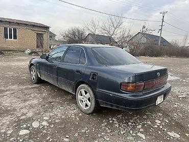 200: Toyota Camry: 1995 г., Автомат, Бензин, Седан — 4