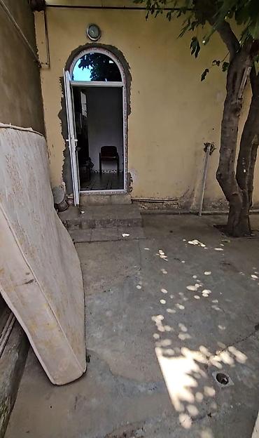 Həyət evləri və villaların satışı: 3 otaqlı, 60 kv. m, Kredit yoxdur, Orta təmir — 1