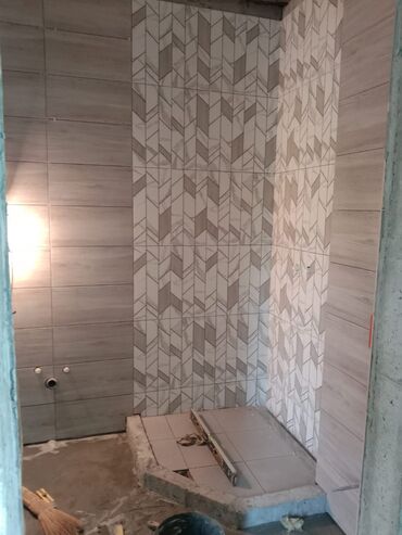 Укладка плитки: Подготовка стен для укладки, Подготовка стен для грунтовки, Резка плитки | Керамогранитая плитка, Мозаичная плитка | Вертикальная укладка, Горизонтальная укладка, Раскладка в разбежку Больше 6 лет опыта at lalafo.kg — 12 Укладка плитки: Подготовка стен для укладки, Подготовка стен для грунтовки, Резка плитки | Керамогранитая плитка, Мозаичная плитка | Вертикальная укладка, Горизонтальная укладка, Раскладка в разбежку Больше 6 лет опыта — 12