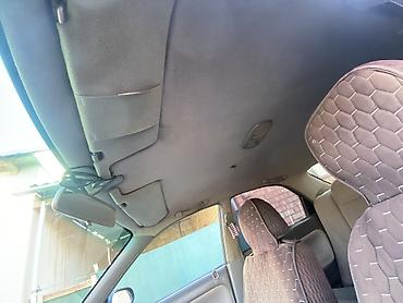 Mazda: Mazda 626: 1991 г., 2 л, Ручные, Бензин — 5