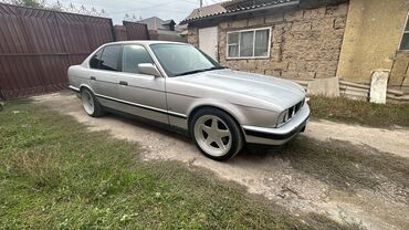 BMW: BMW 5 series: 1992 г., 2.5 л, Механика, Бензин, Седан